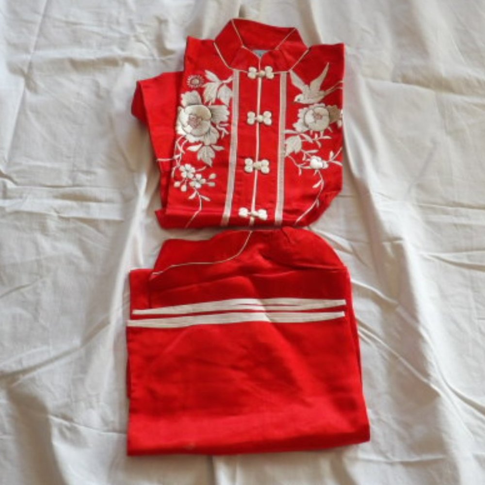 Vintage Silk Embroidered Chinese Pajamas